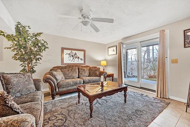 $599,900 | 101 Briarcliff Drive, Moneta, VA 24121