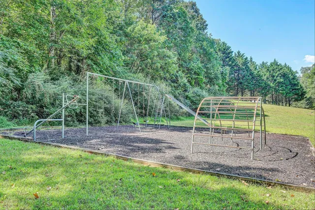 $599,900 | 101 Briarcliff Drive, Moneta, VA 24121