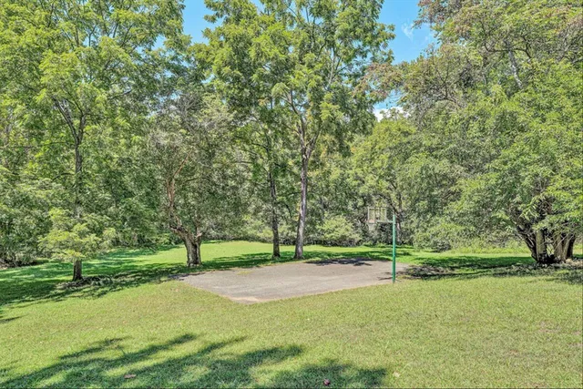 $599,900 | 101 Briarcliff Drive, Moneta, VA 24121