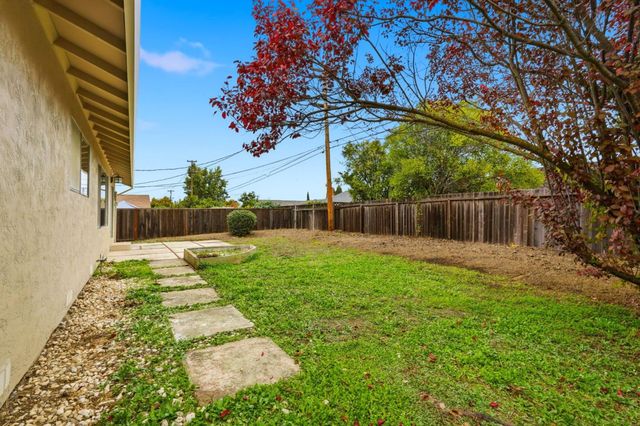 $2,511,000 | 1550 Meadowlark Lane, Sunnyvale, CA 94087