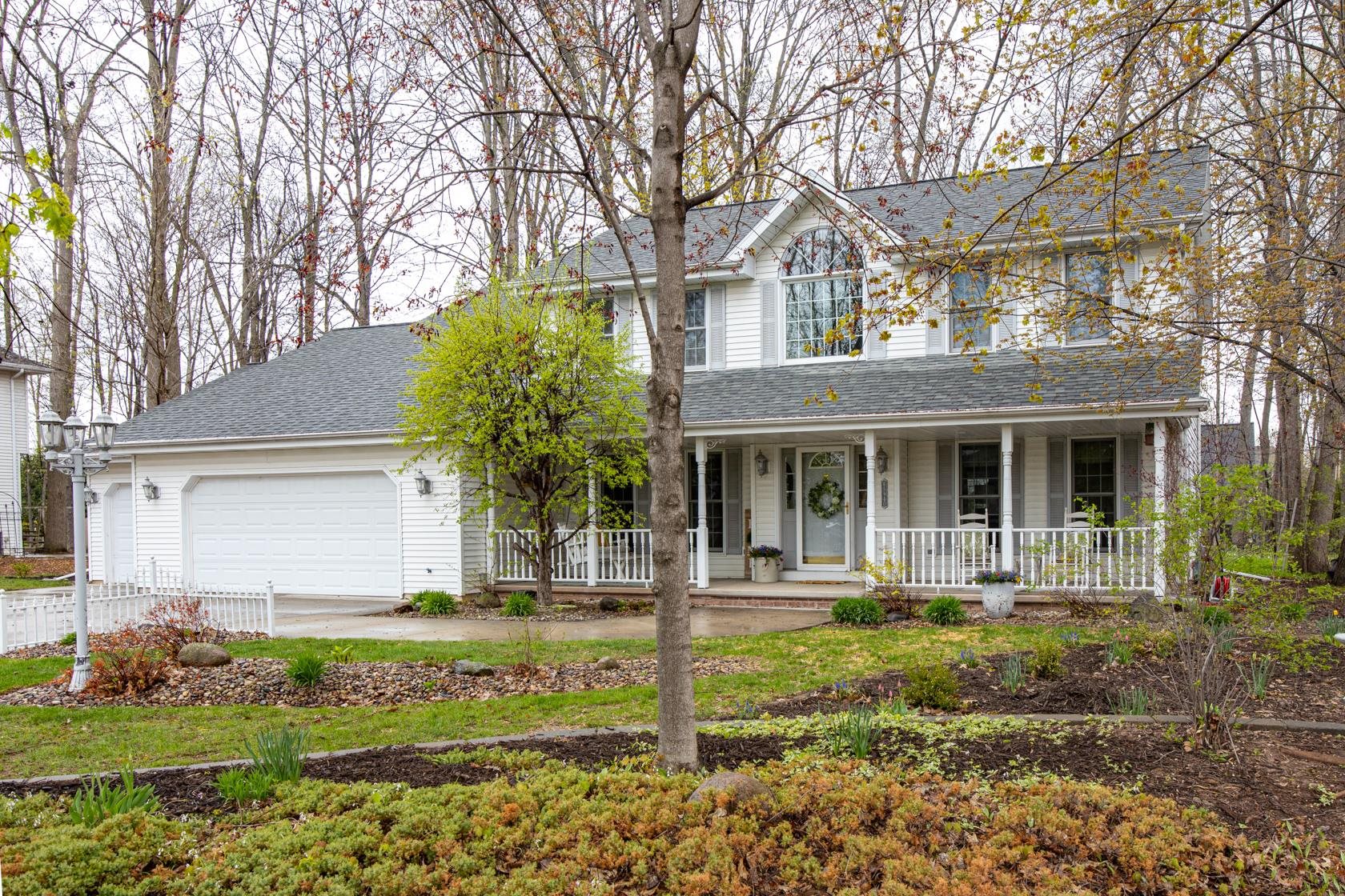W5940 Moonflower Drive Appleton, WI 54915 - Photo 2 of 51