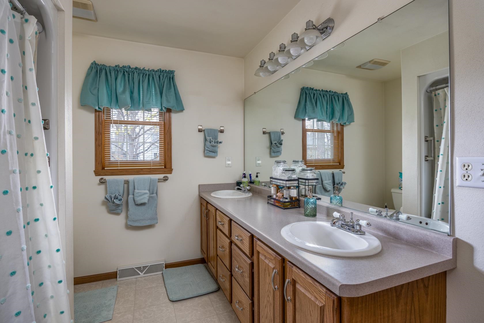 W5940 Moonflower Drive Appleton, WI 54915 - Photo 23 of 51