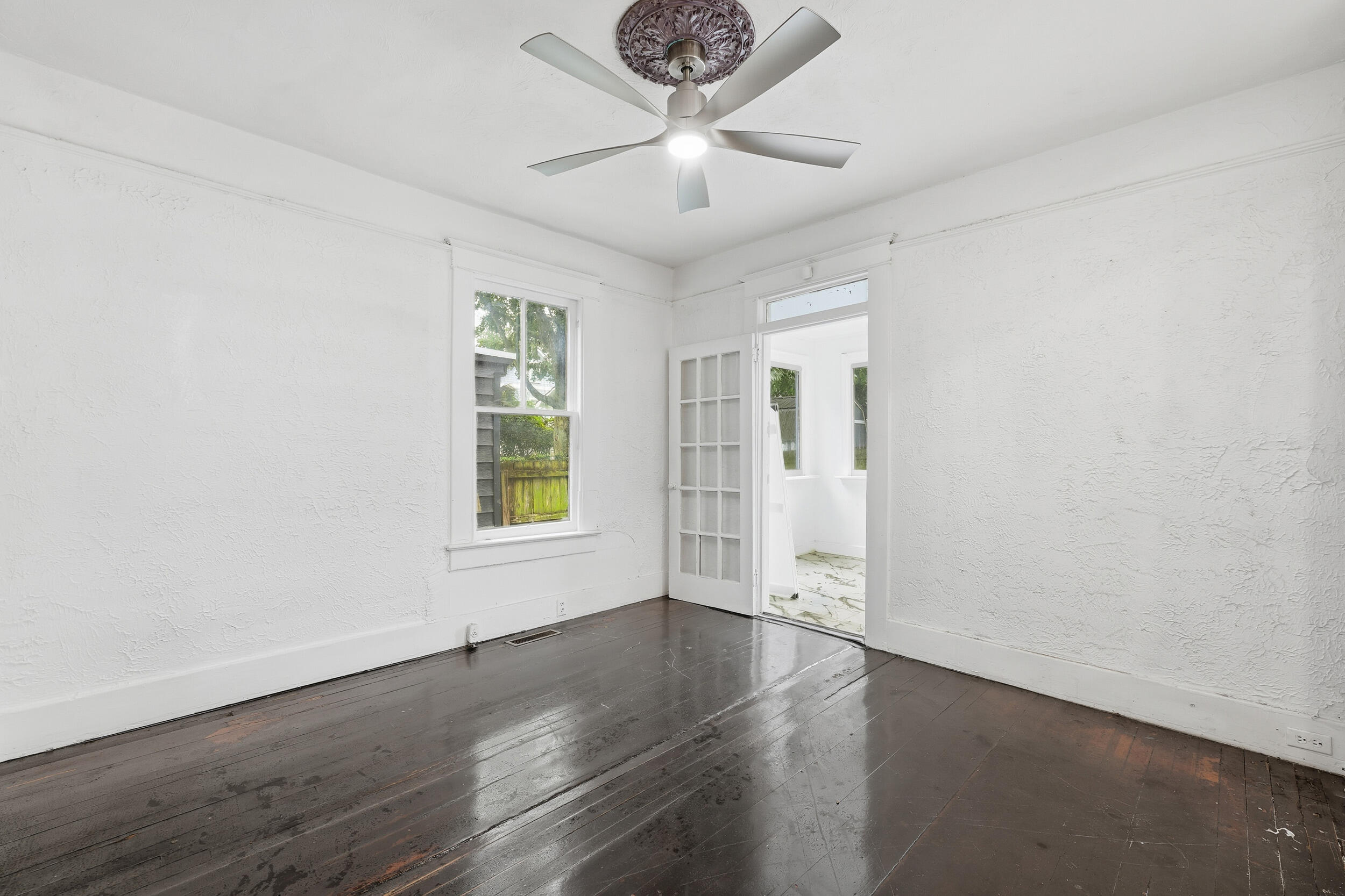 15 Poplar Street Charleston, SC 29403 - Photo 18 of 60 23_ecp_008