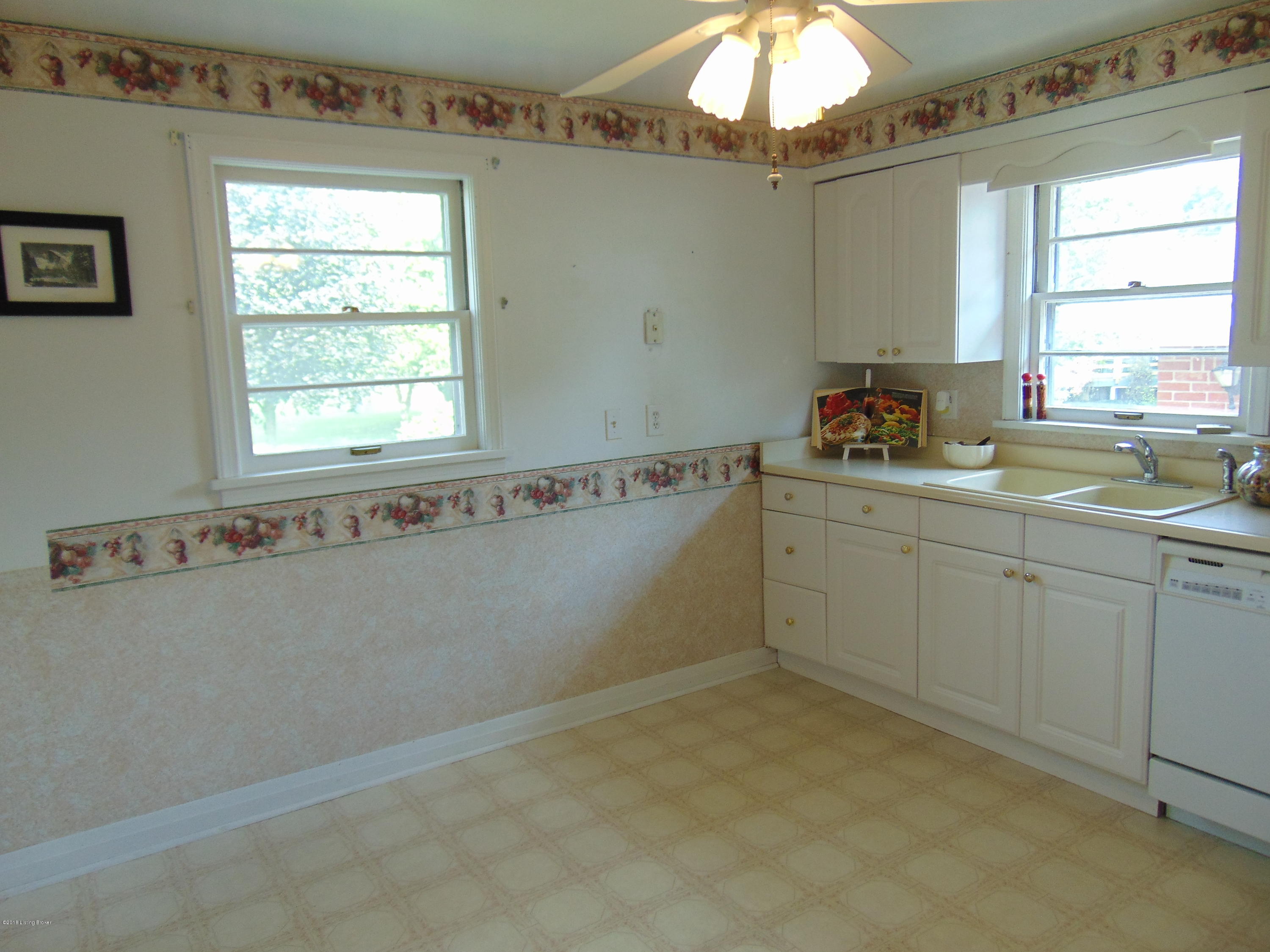 4405 Leeds Road Louisville, KY 40216 - Photo 34 of 58 The newer white cabinets you've been looking for!