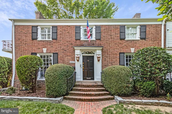 $2,300,000 | 4607 Kenmore Drive Northwest, Washington, DC 20007
