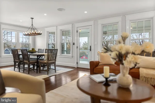 $1,900,000 | 1007 North Sycamore Street, Falls Church, VA 22046