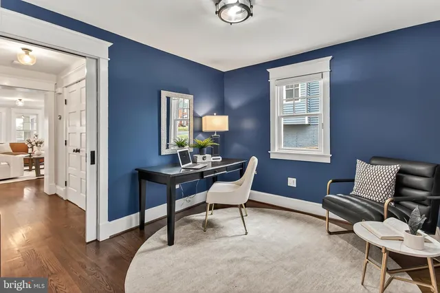 $1,900,000 | 1007 North Sycamore Street, Falls Church, VA 22046