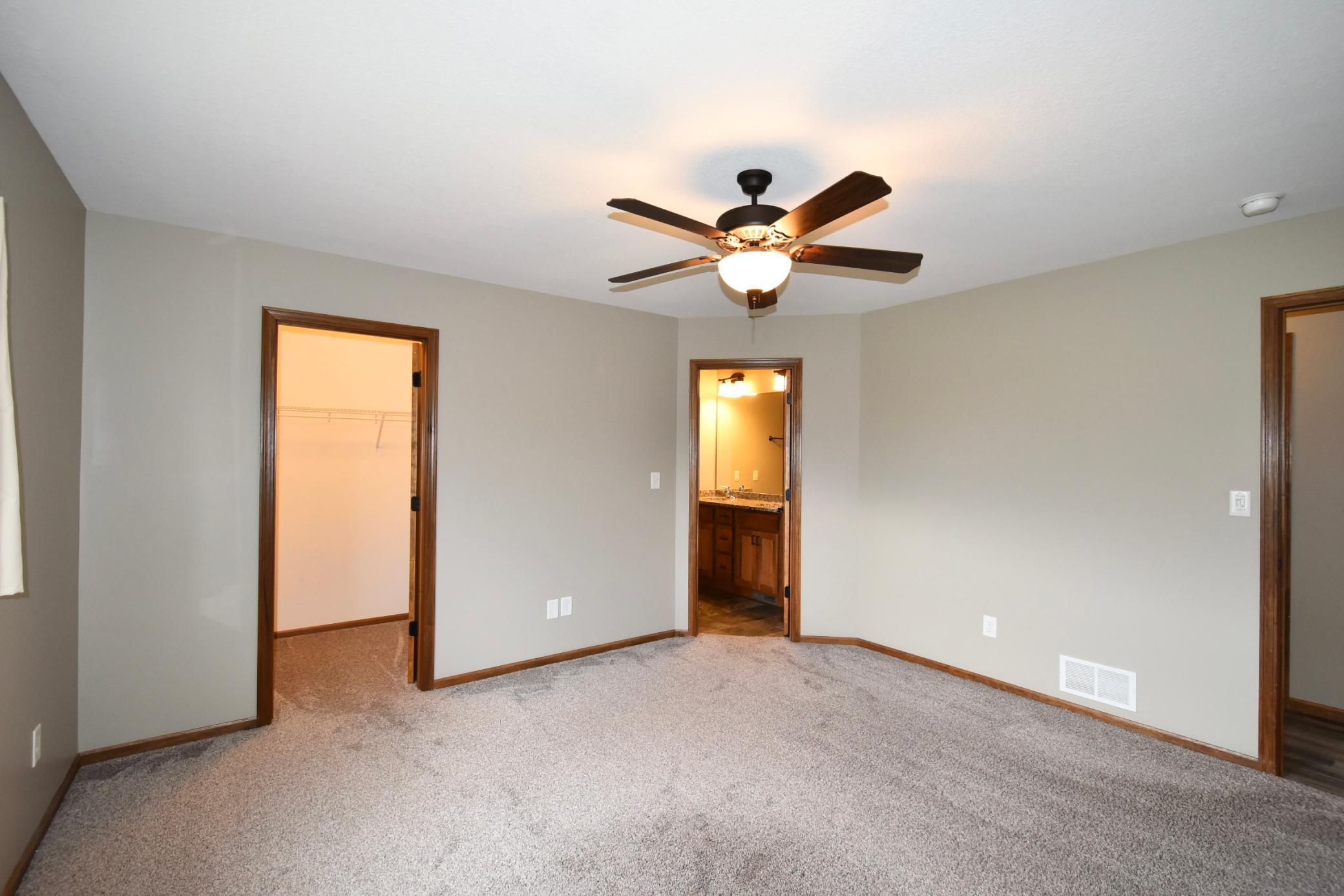 887 Golfview Avenue Zumbrota, MN 55992 - Photo 20 of 42