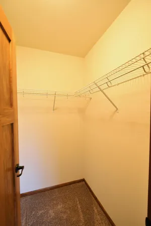 $474,900 | 887 Golfview Avenue, Zumbrota, MN 55992