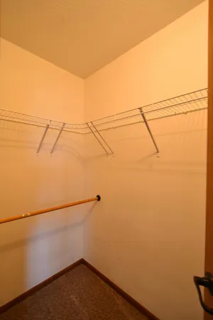 $474,900 | 887 Golfview Avenue, Zumbrota, MN 55992