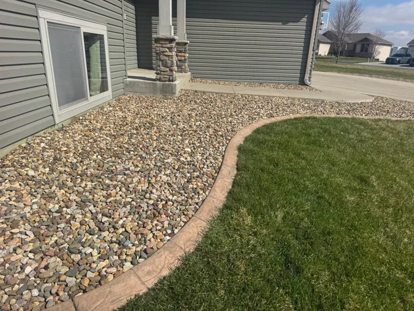 $474,900 | 887 Golfview Avenue, Zumbrota, MN 55992