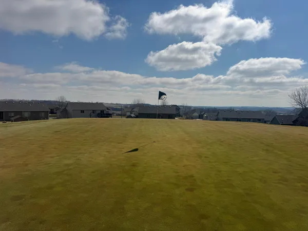 $474,900 | 887 Golfview Avenue, Zumbrota, MN 55992