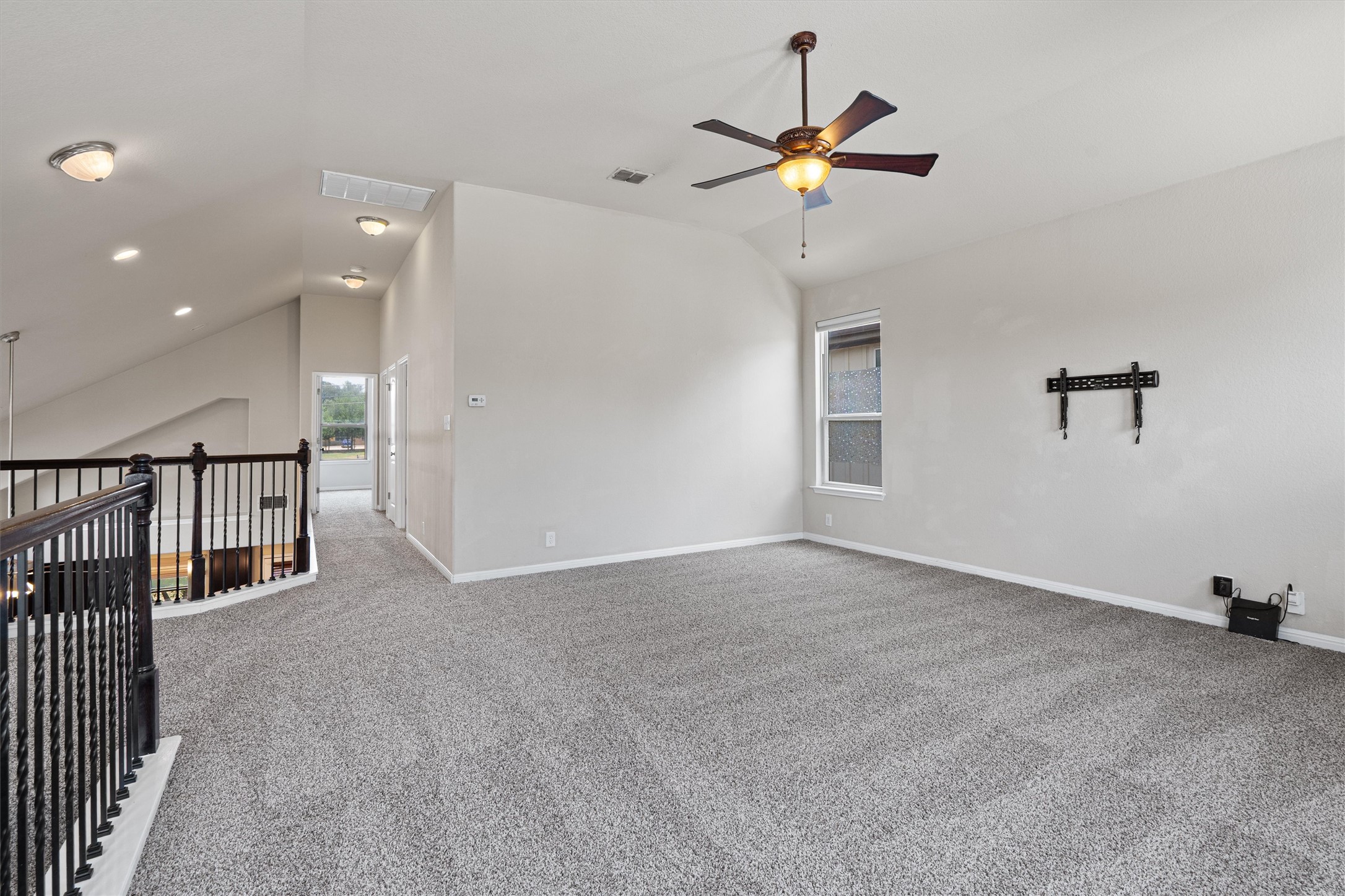7337 Menchaca Road, Unit 29 Austin, TX 78745 - Photo 21 of 35