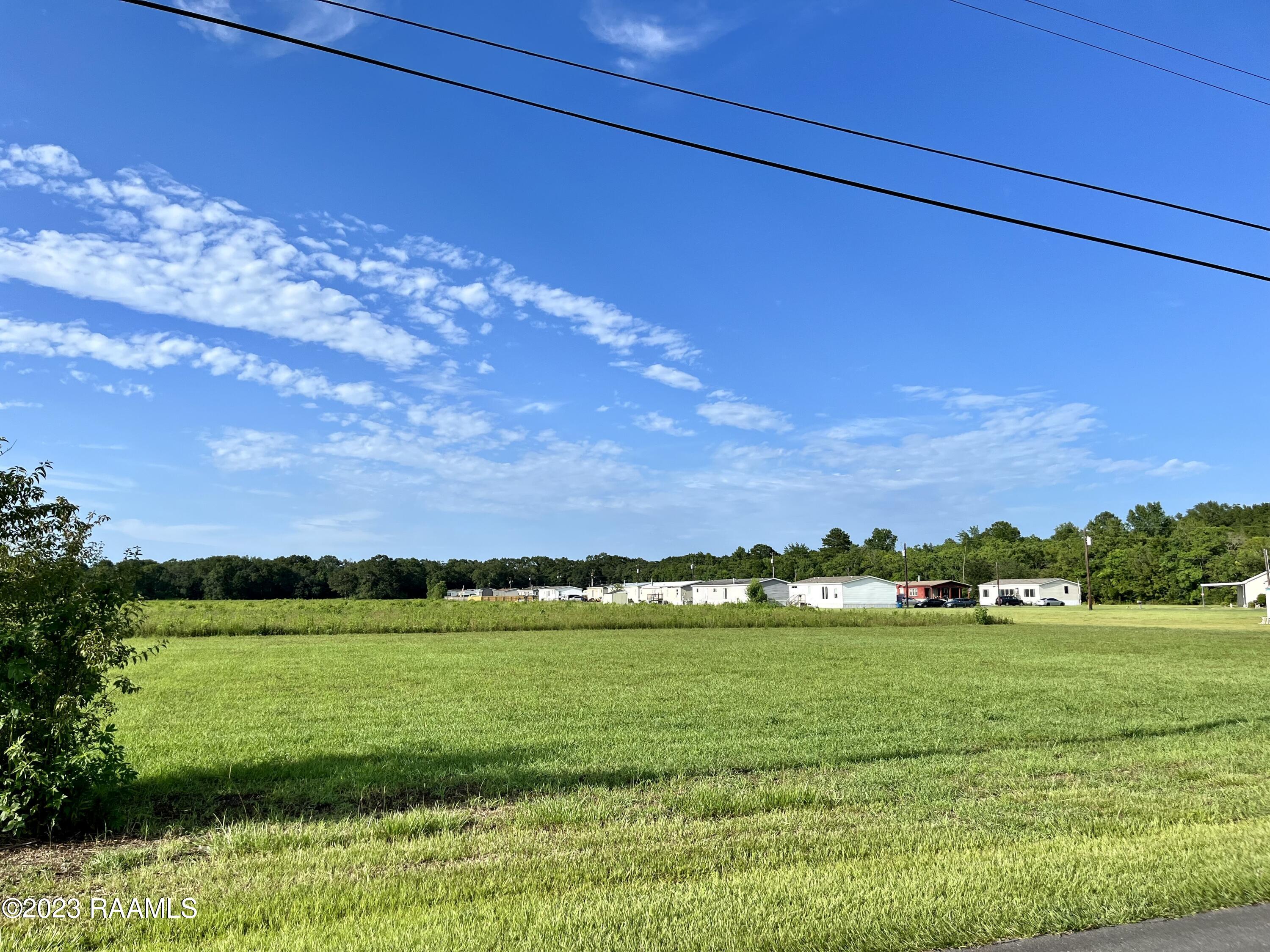 5 Sieber Road, Unit R St. Martinville, LA 70582 - Photo 3 of 4 IMG_4245