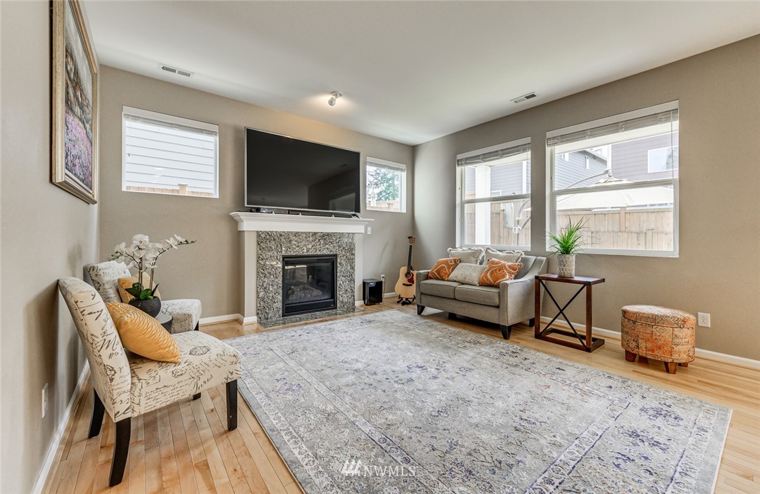 3924 178th Street Southeast Bothell, WA 98012 - Photo 13 of 39 Gallery Image 13