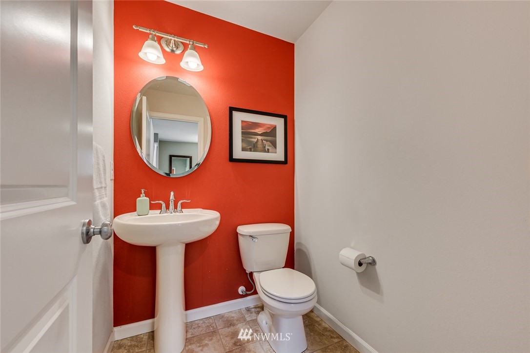 3924 178th Street Southeast Bothell, WA 98012 - Photo 10 of 39 Gallery Image 10