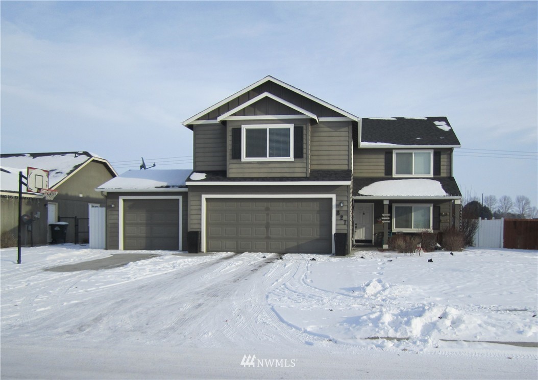 827 South Rees Street Moses Lake, WA 98837 - Photo 1 of 25 Gallery Image 1