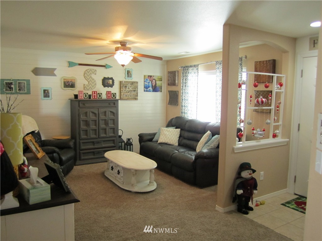 827 South Rees Street Moses Lake, WA 98837 - Photo 2 of 25 Gallery Image 2