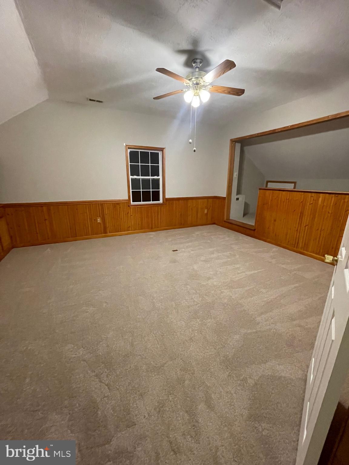 7270 Mackall Road St. Leonard, MD 20685 - Photo 29 of 48 Upper Level Great Room w Built ins