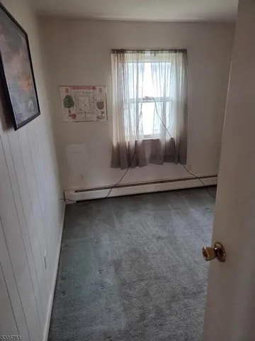 $229,900 | 309 Rutherford Avenue, Franklin, NJ 07416