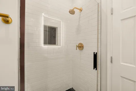 $1,400,000 | 1333 Wallach Place Northwest, Washington, DC 20009