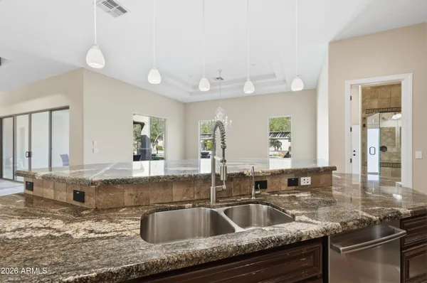 $2,400,000 | 2900 East Clark Drive, Gilbert, AZ 85297