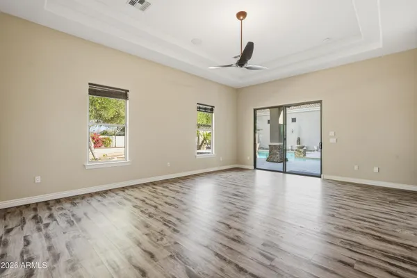 $2,400,000 | 2900 East Clark Drive, Gilbert, AZ 85297