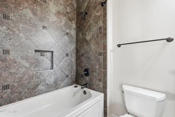 $2,400,000 | 2900 East Clark Drive, Gilbert, AZ 85297