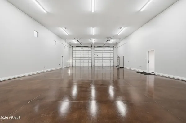 $2,400,000 | 2900 East Clark Drive, Gilbert, AZ 85297