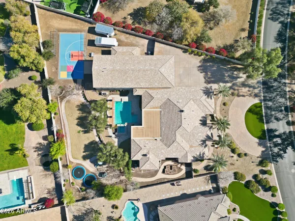 $2,400,000 | 2900 East Clark Drive, Gilbert, AZ 85297