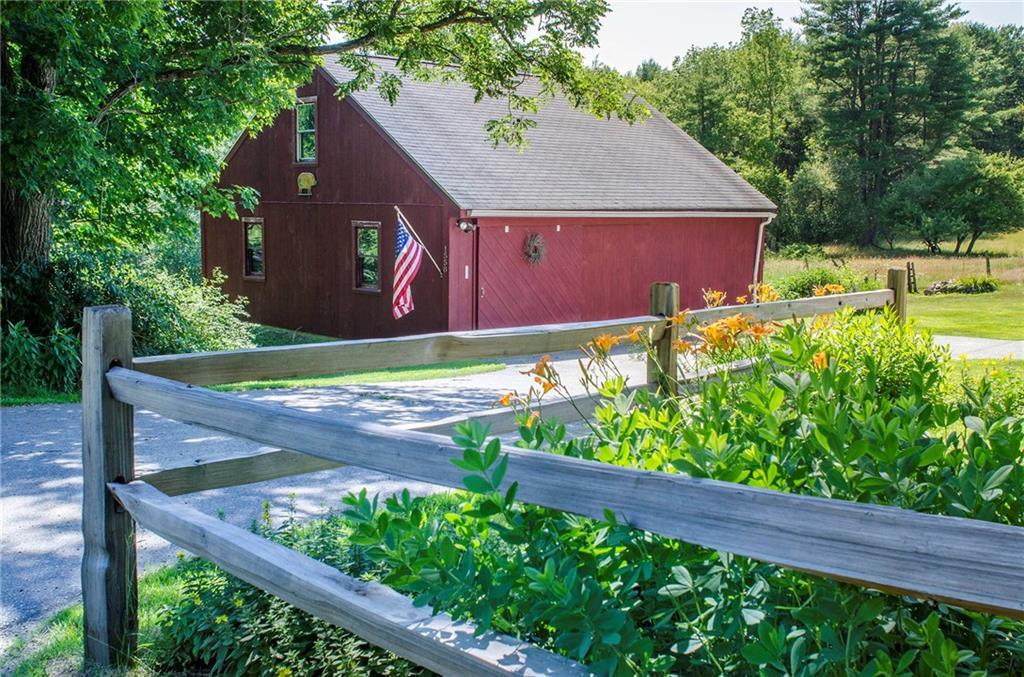1558 Middle Road Woolwich, ME 04579 - Photo 3 of 27 Photo