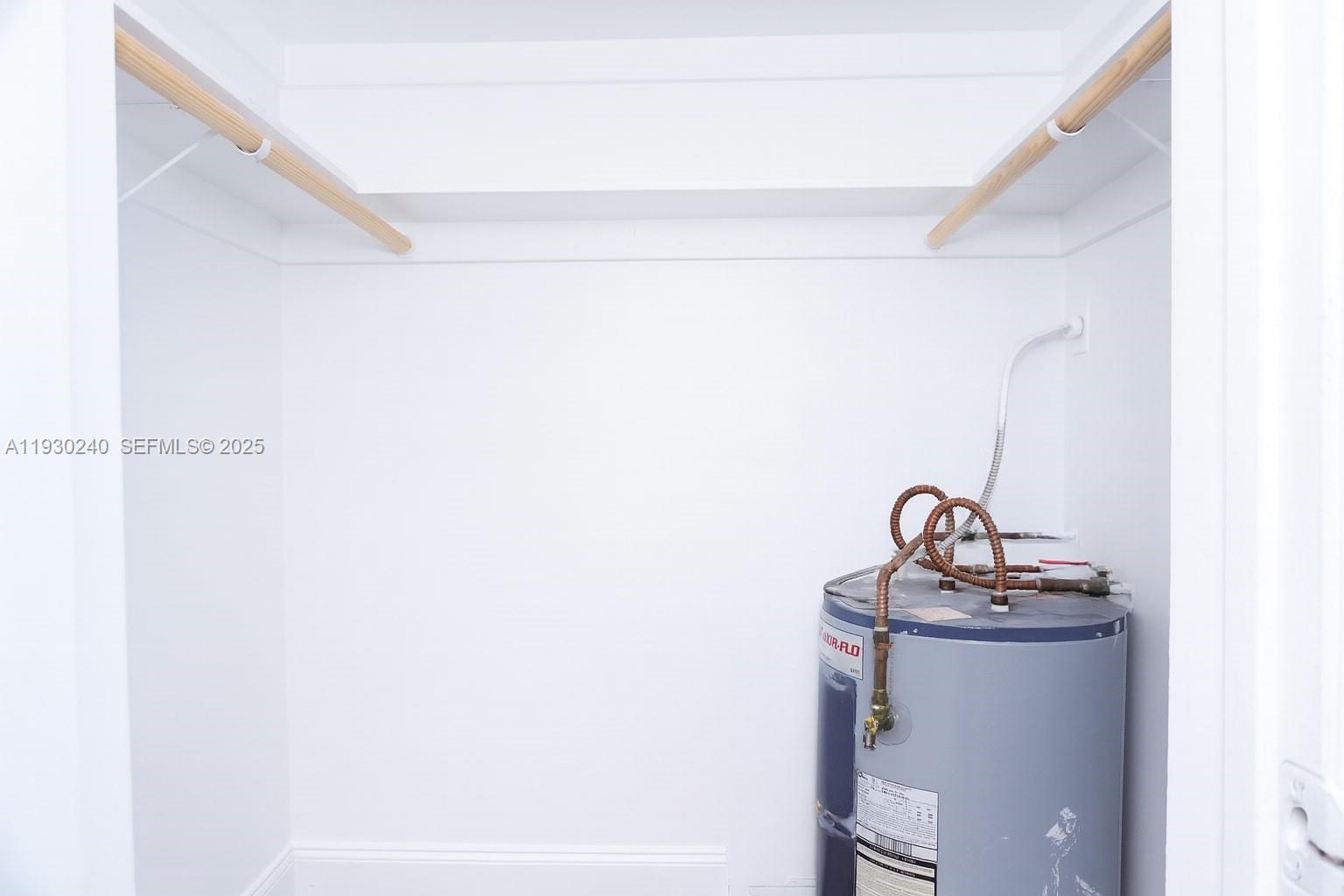 749 Southeast 15th Street, Unit 8 Fort Lauderdale, FL 33316 - Photo 10 of 15 a bathroom with a sink and a mirror