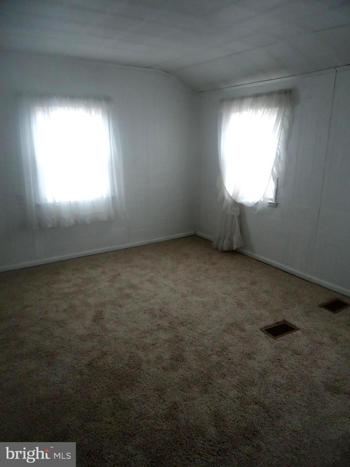 215 Orville Road Baltimore, MD 21221 - Photo 25 of 34 Master bedroom