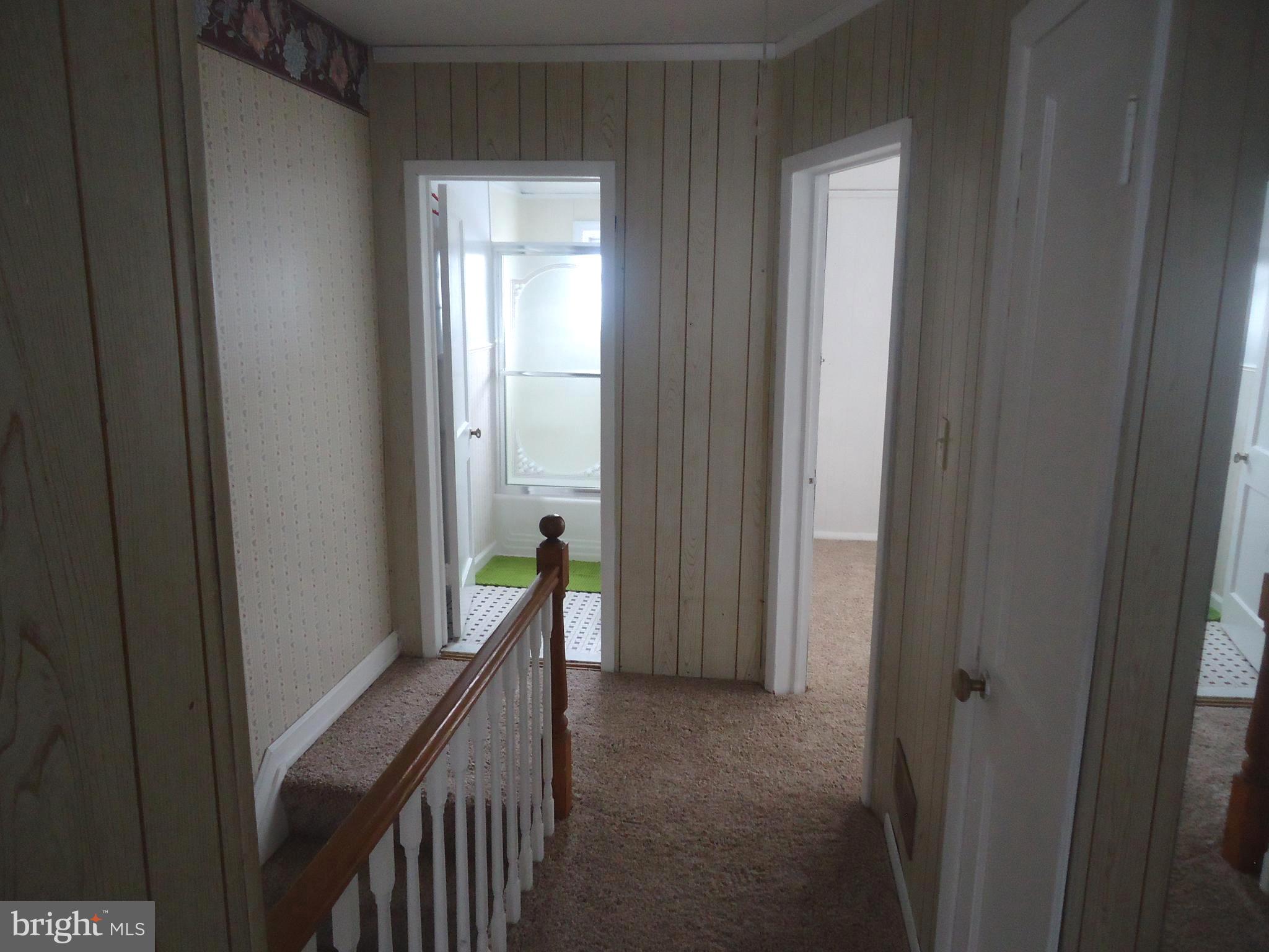 215 Orville Road Baltimore, MD 21221 - Photo 27 of 34 Hallway
