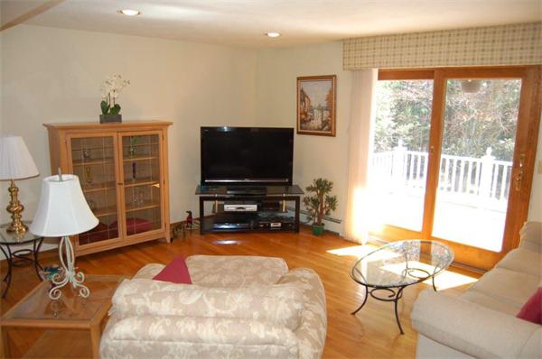42 Upland Road Plympton, MA 02367 - Photo 12 of 30 Gallery Image 12