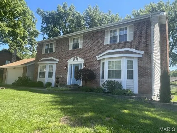 $639,000 | 240 Victory Lane, St. Charles, MO 63303