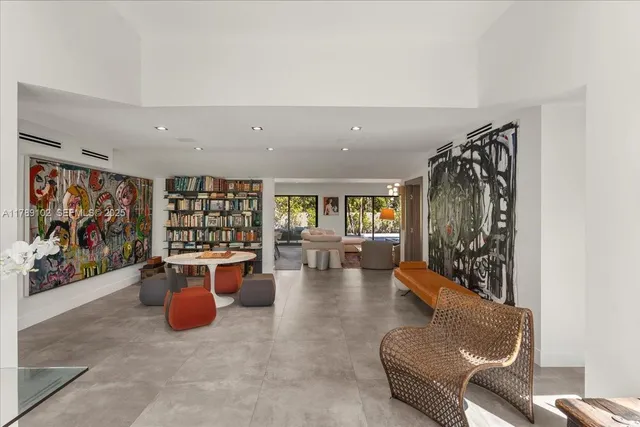 $5,100,000 | 635 Curtiswood Drive, Key Biscayne, FL 33149