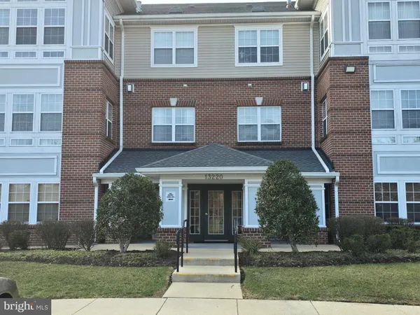 $330,000 | 13220 Fox Bow Drive, Unit 307, Upper Marlboro, MD 20774