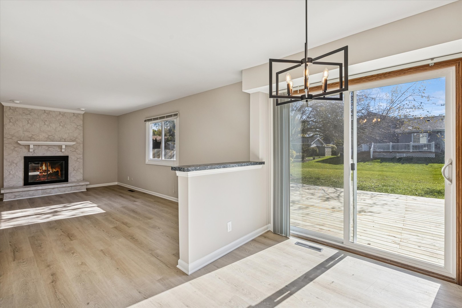 1041 Barlina Road Crystal Lake, IL 60014 - Photo 14 of 33