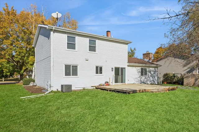 $399,900 | 1041 Barlina Road, Crystal Lake, IL 60014