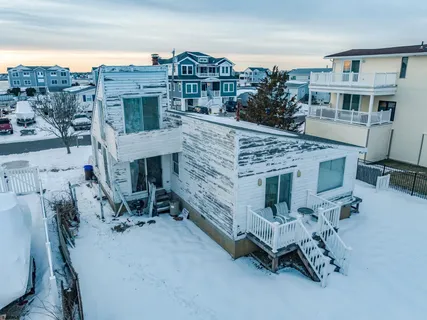 $379,000 | 21 Point Drive, Somers Point, NJ 08244