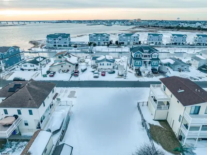 $379,000 | 21 Point Drive, Somers Point, NJ 08244