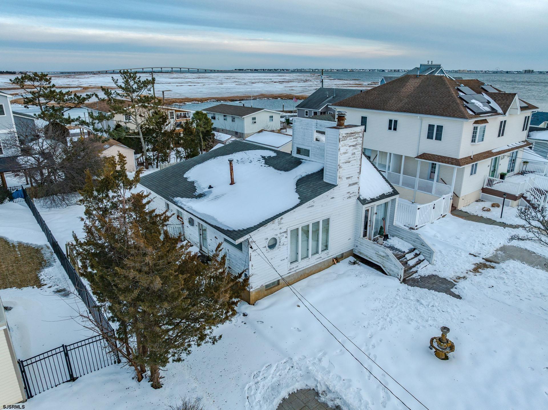 21 Point Drive Somers Point, NJ 08244 - Photo 3 of 28