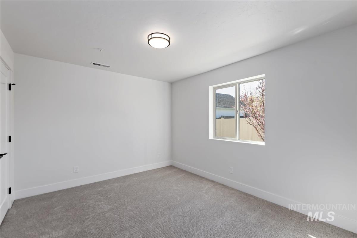 1709 South Rock View Lane Boise, ID 83705 - Photo 27 of 35