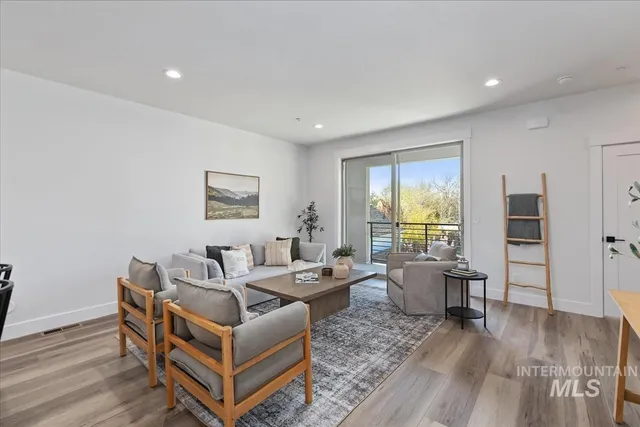 $496,880 | 1709 South Rock View Lane, Boise, ID 83705