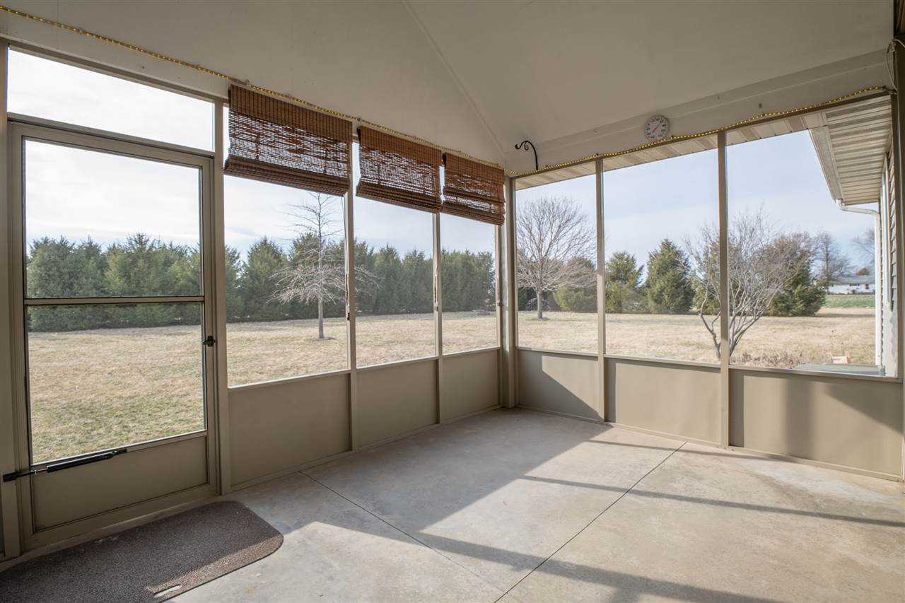 14107 North Wayne Road Chillicothe, IL 61523 - Photo 25 of 36 Gallery Image 25