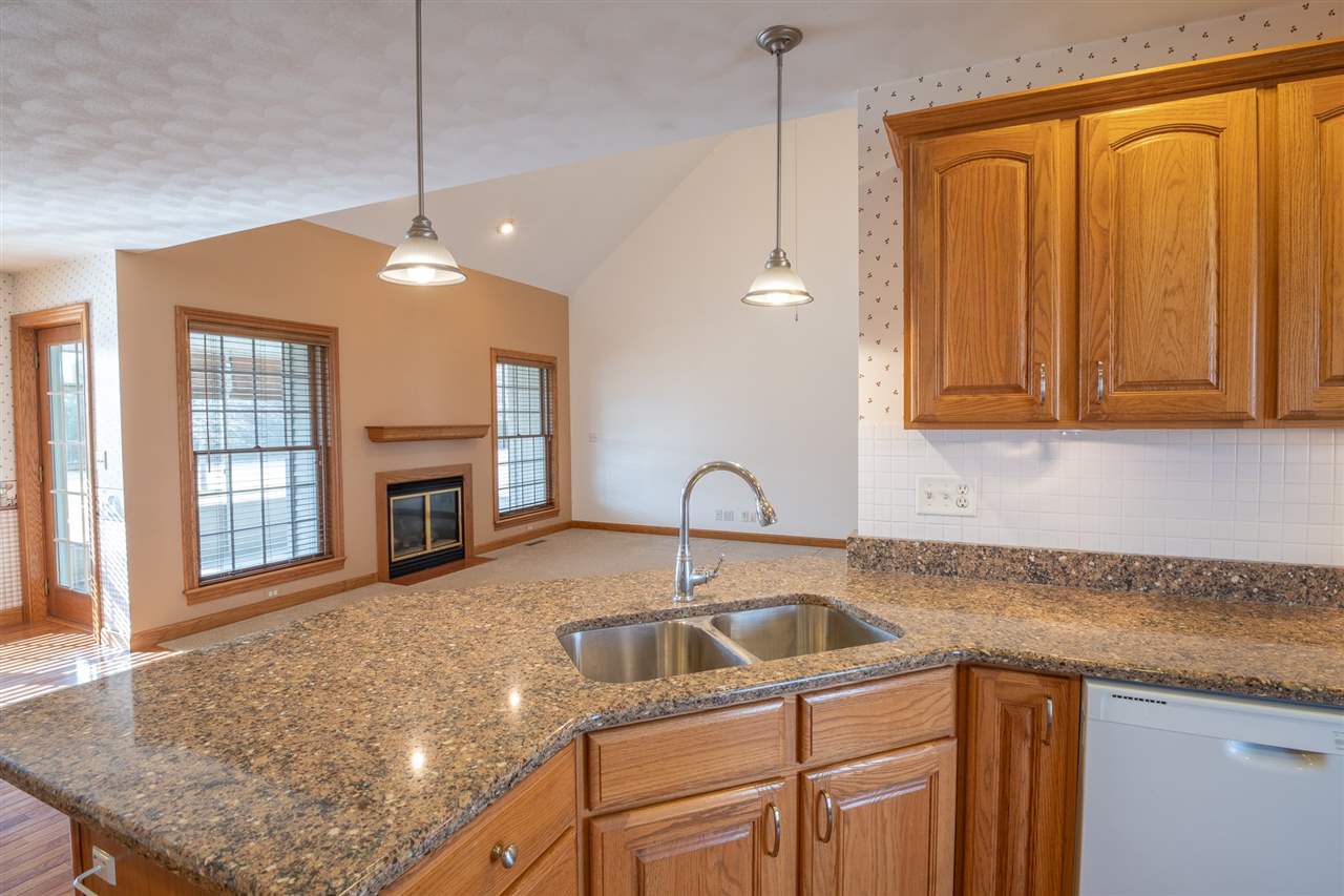 14107 North Wayne Road Chillicothe, IL 61523 - Photo 10 of 36 Gallery Image 10