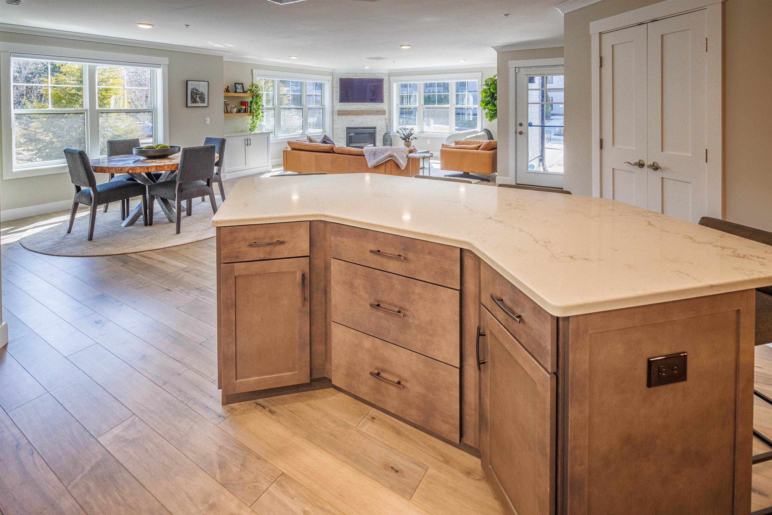 2075 Lafayette Road, Unit A12 Portsmouth, NH 03801 - Photo 12 of 40