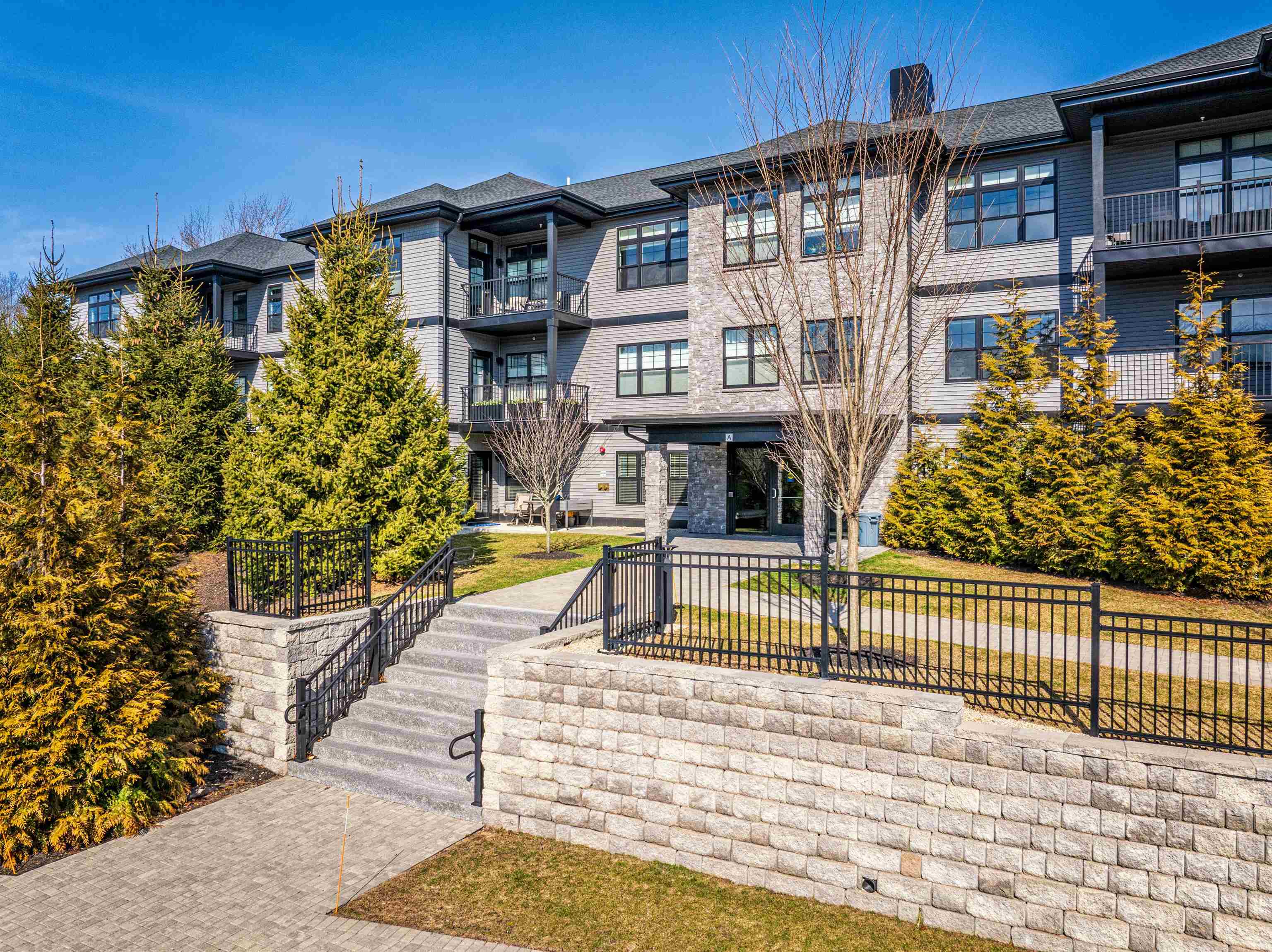 2075 Lafayette Road, Unit A12 Portsmouth, NH 03801 - Photo 32 of 40