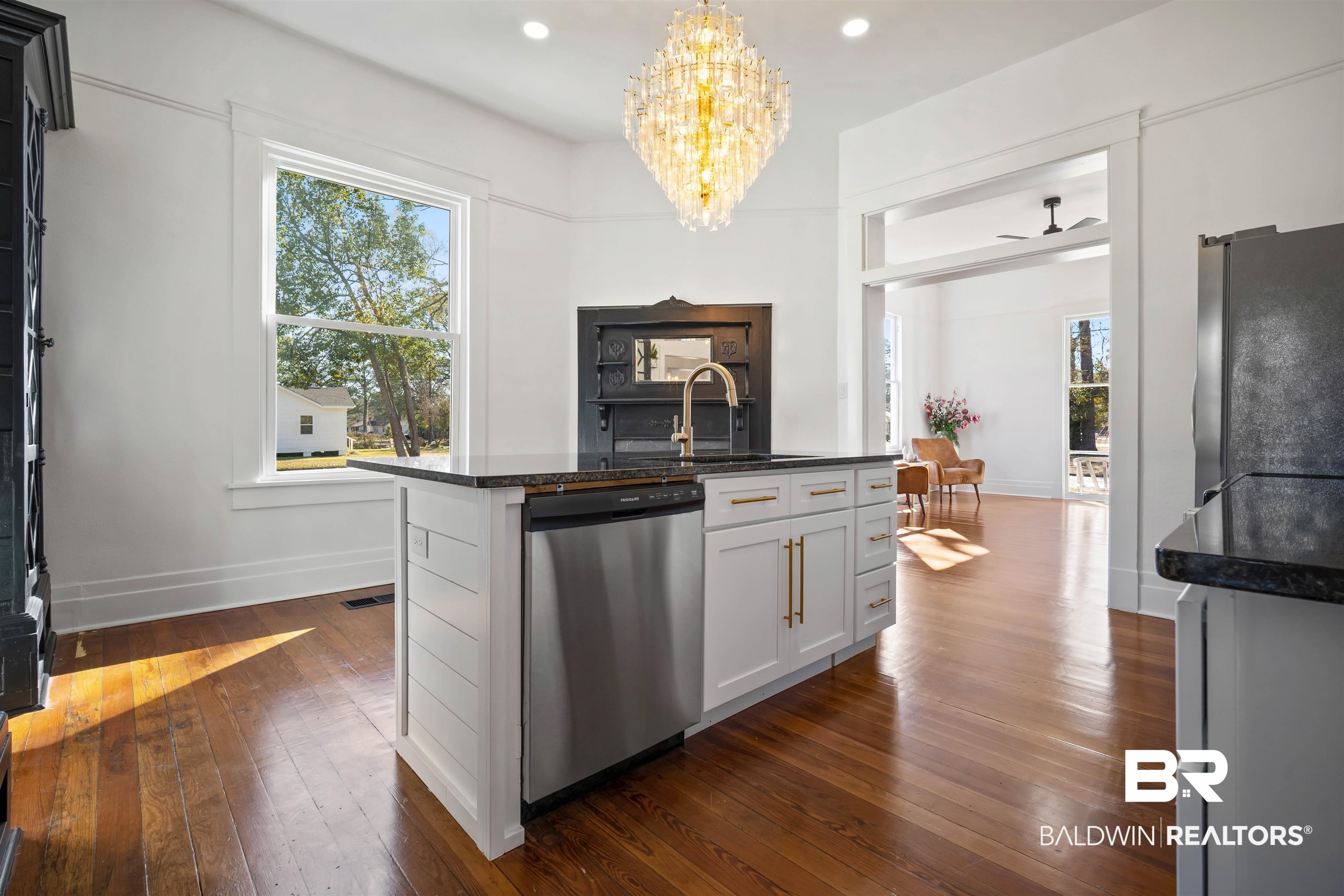 1902 Calmes Street Mobile, AL 36606 - Photo 15 of 53